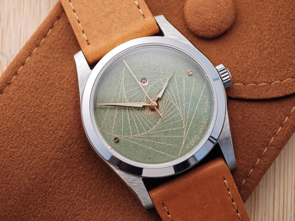 Carré Courbé, 36mm, Pistachio
