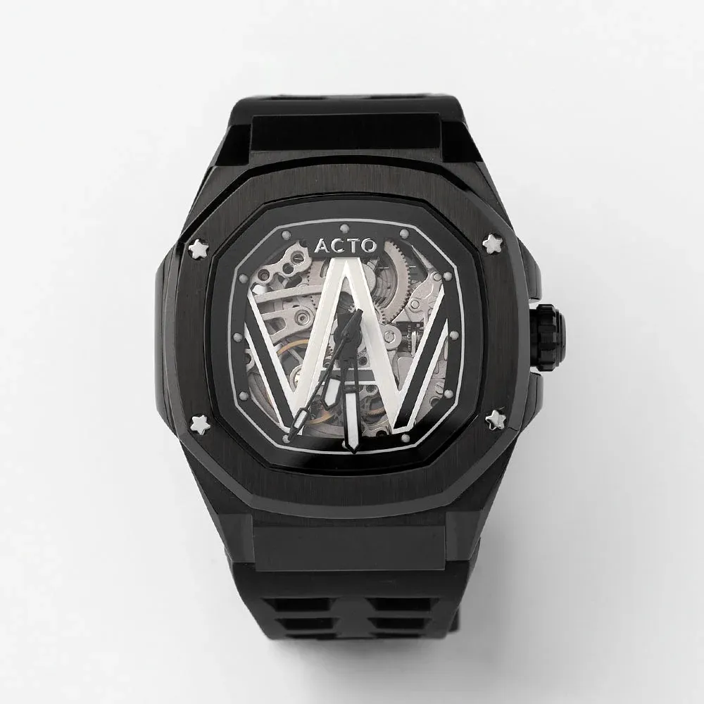 A001 Black