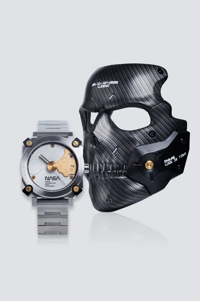 KOJIMA PRODUCTIONS X ANICORN - Space Ludens with Ludens Mask Rare Edition (100 pcs worldwide)