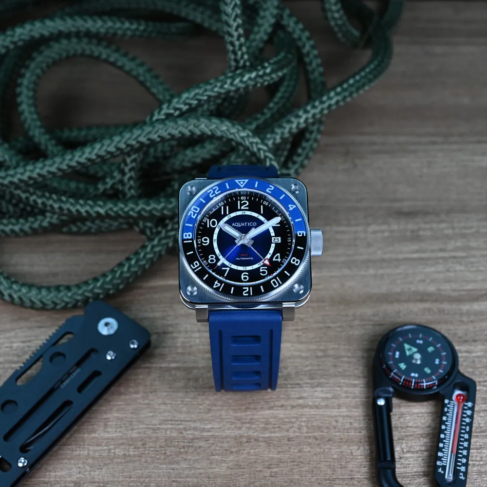 Steel Man GMT BLUE