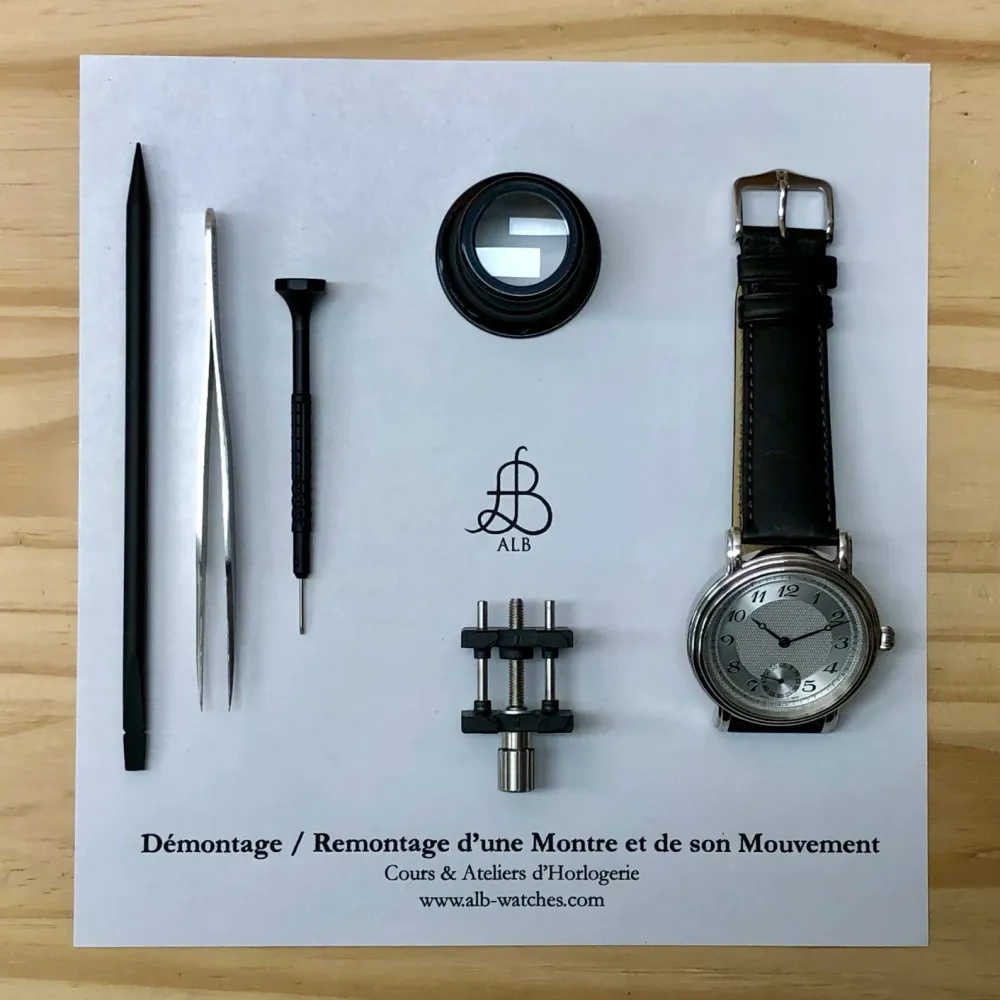 Cours d'Horlogerie à l'Atelier - Démontage / Remontage complet d'une Montre Mécanique et de son Mouvement