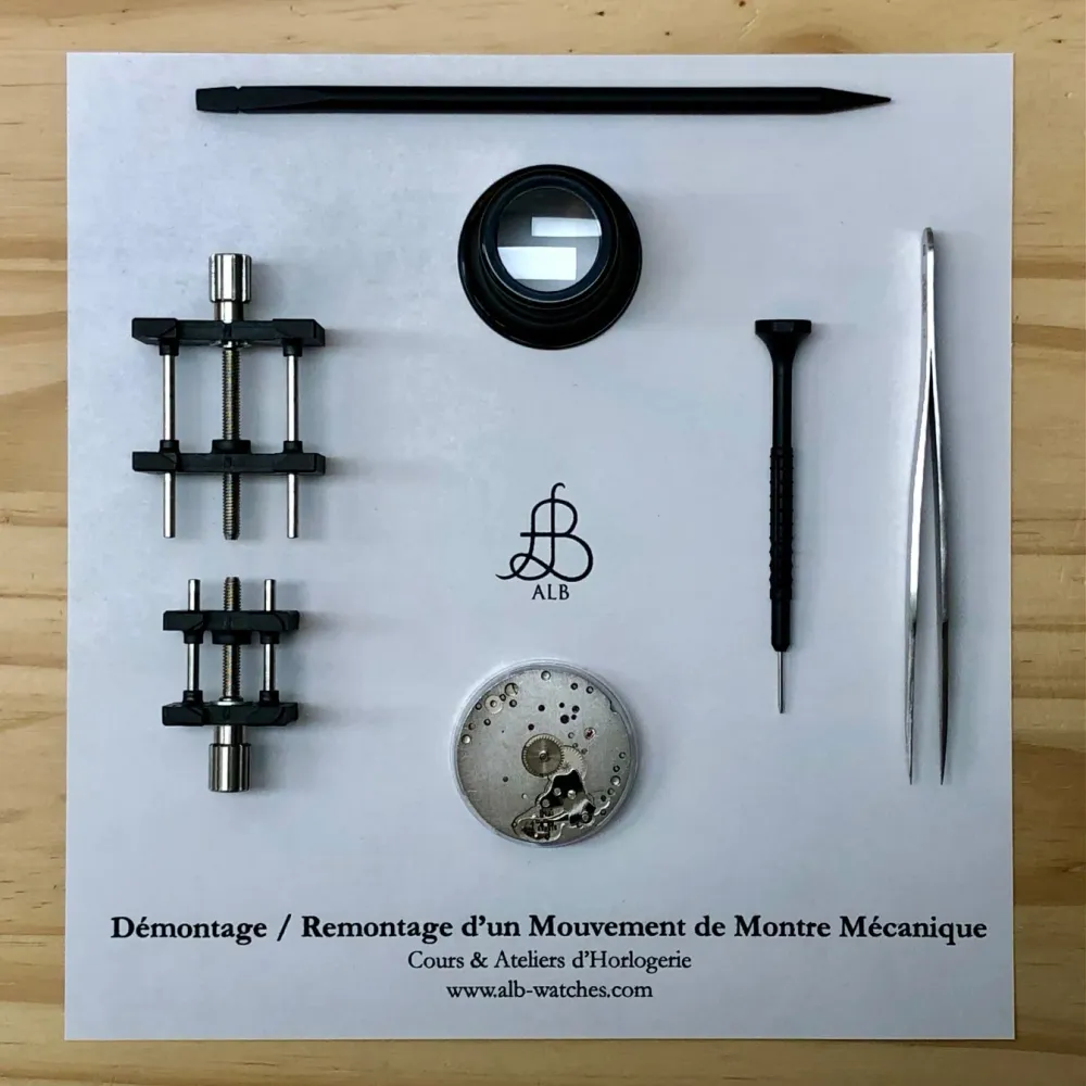 Cours d'Horlogerie à l'Atelier - Mouvement - Démontage / Remontage d'un Mouvement de Montre Mécanique Simple
