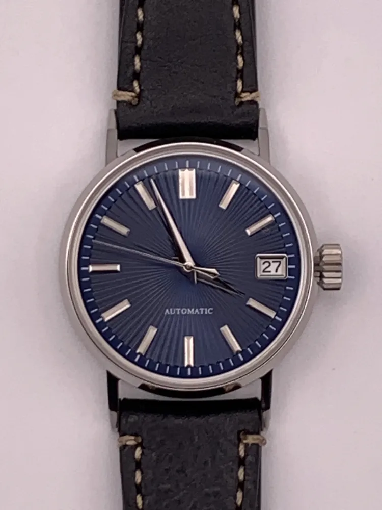 Vanishing Point. 33mm minimalist stainless steel case. Sapphire crystal. Seiko NH35.