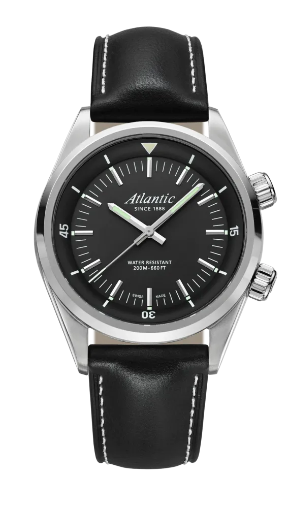 Seacloud Diver | Black Dial on Leather Strap