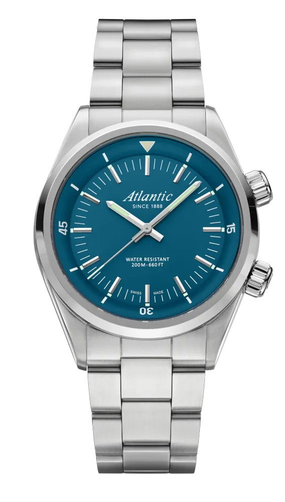 Seacloud Diver | Blue Dial on Metal Bracelet