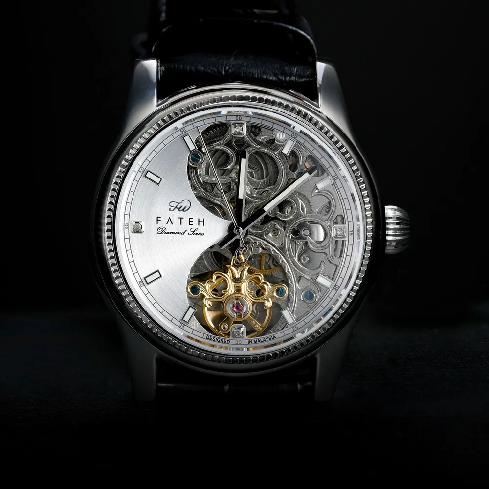 The Legacy Series Pure White